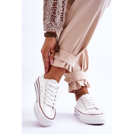 FB2 Női tornacipő egy masszív platformon, fehér borostyán 2