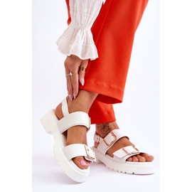 FB2 Bőr kényelmes szandál fehér Alayah 2