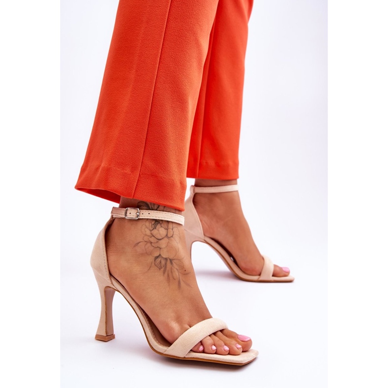 Velúr női sarkú szandál bézs Rousses barna 2