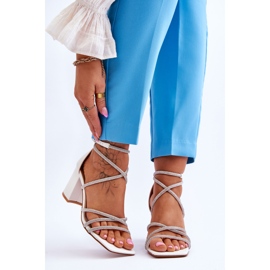 FJ1 Női bőr szandál Cubic cirkónia magassarkúval, fehér Liviano 1