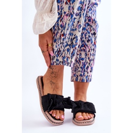 Velúr női papucs fekete borostyán masnival 1