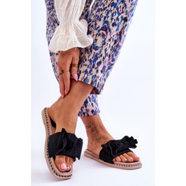 Velúr női papucs fekete borostyán masnival 2