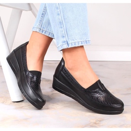 Női fekete bebújós ékcipő T.Sokolski W23-481 1