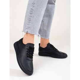 Áttört női fekete Shelovet tornacipő 1