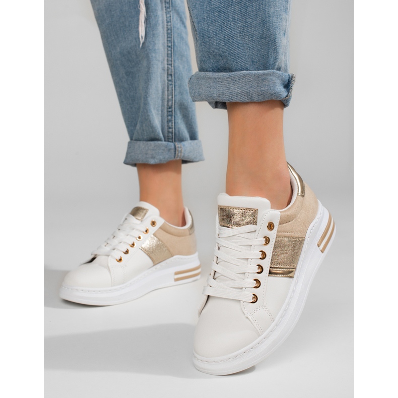 Női cipő vastag talpon Shelovet fehér és bézs színű 1