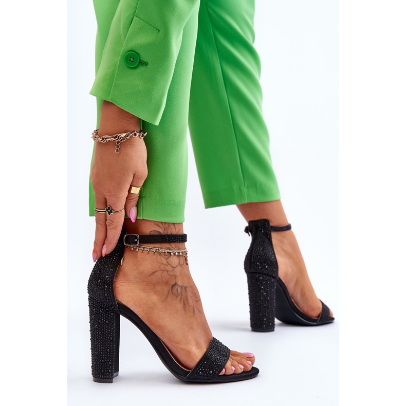 Női magassarkú szandál cirkóniával Fekete Idealist 2