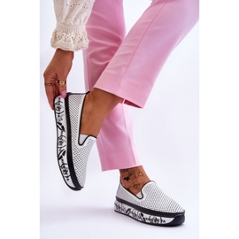 S.Barski Női áttört bőr tornacipő Slip-On White Sorito fehér 2