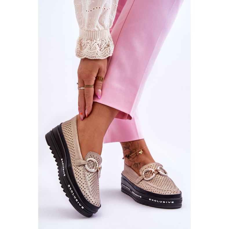 S.Barski Klasszikus áttört bőrcipők arany rendy díszítéssel aranysárga 2 S.Barski Klasszikus áttört bőrcipők arany rendy díszítéssel aranysárga 2