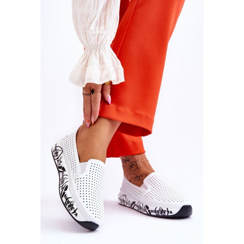 S.Barski Bőr áttört bebújós tornacipő Fehér Gedra 2