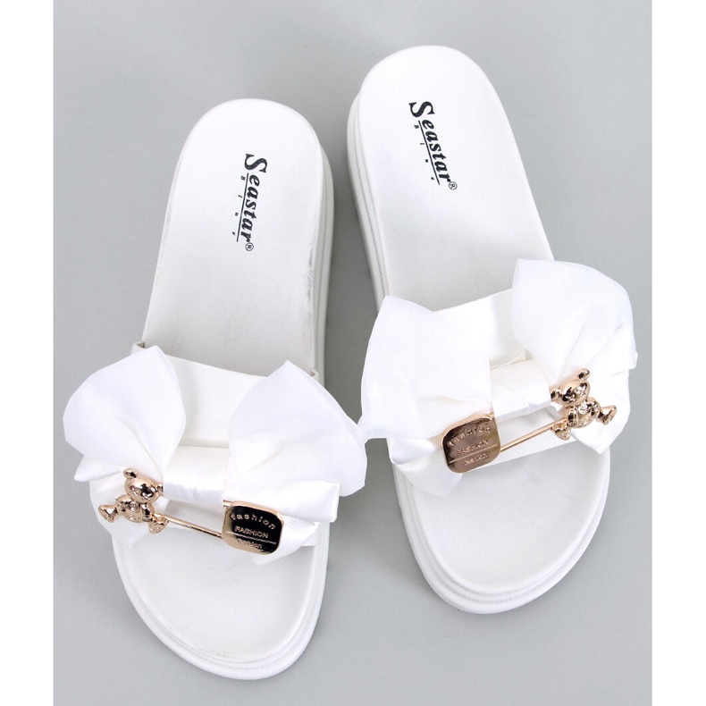 BM Teddy White mackó platform papucs fehér 1