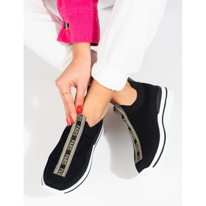 Női könnyű sportcipő a Shelovet platformon fekete 2