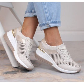 Bőr kényelmes áttört ékcipő bézs S.Barski LR29587 1