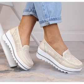 Női bőrcipők Artiker 52C2119 áttört bézs platformon 1