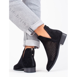 W. Potocki Női tavaszi áttört csizma Potocki fekete velúr 2