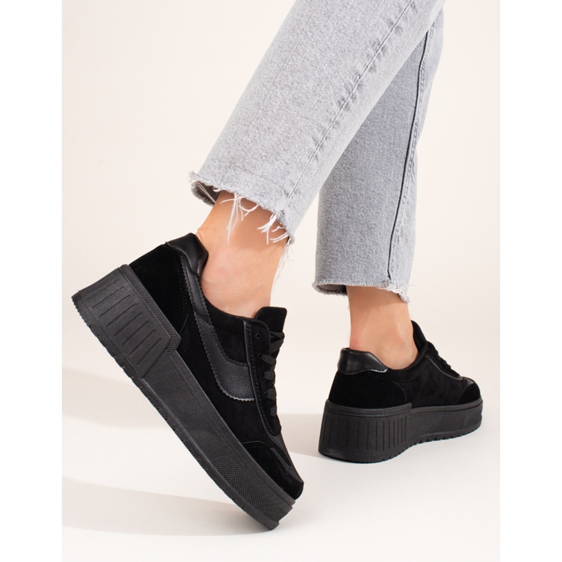 Női velúr platformcsizma fekete Shelovet 1