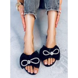 BM Monique Black masnis papucs fekete 2