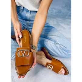 BM Női Tonya Camel papucs barna 2