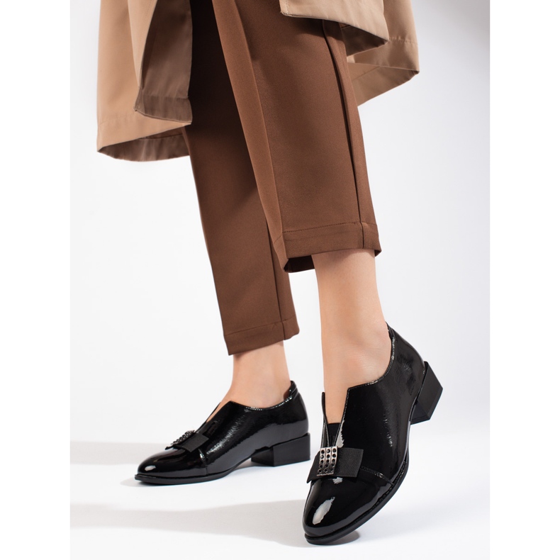 W. Potocki Lakkozott elegáns magas sarkú cipő Potocki fekete 1