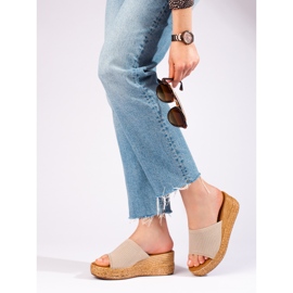 Áttört női ékszandál bézs Shelovet 1