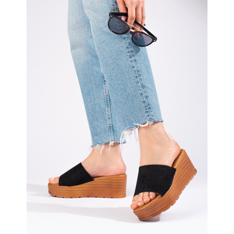 Női fekete Shelovet velúr ékpapucs 2