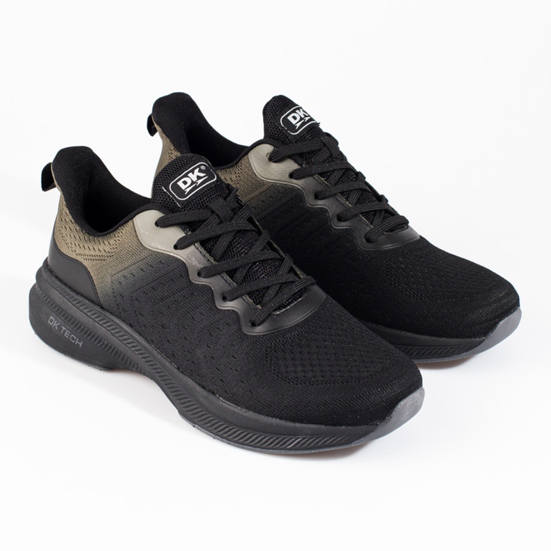 DK fekete férfi sportcipő 2