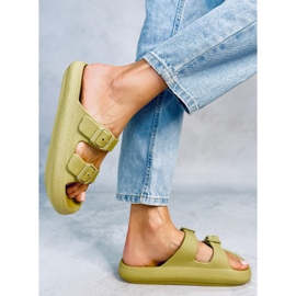 Aryn zöld gumi csúszdák 2