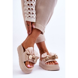 PE1 Papucs masnival és dekoratív Teddy bézs Suzy-val 2