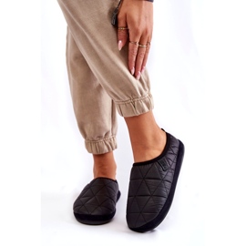 Női szigetelt papucs Big Star KK274606 Fekete 1