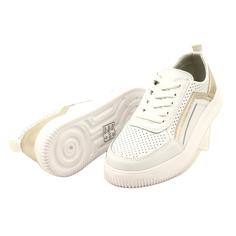 Fehér és arany fűzős bőr tornacipő Evento 23PB08-5389 5