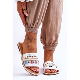 Női fonott, díszített papucs, fehér Millano 1