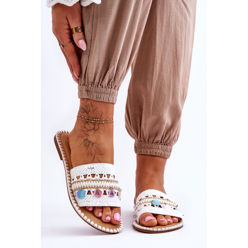Női fonott, díszített papucs, fehér Millano 1