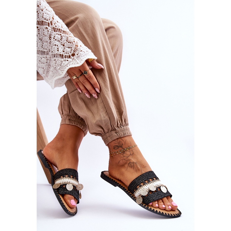 Női fonott, díszített papucs, fekete Millano 2