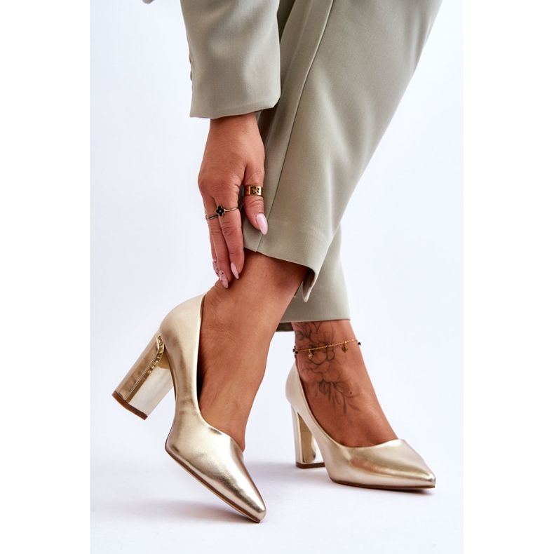 Klasszikus szivattyúk díszes arany Elizabeth rúdon aranysárga 2