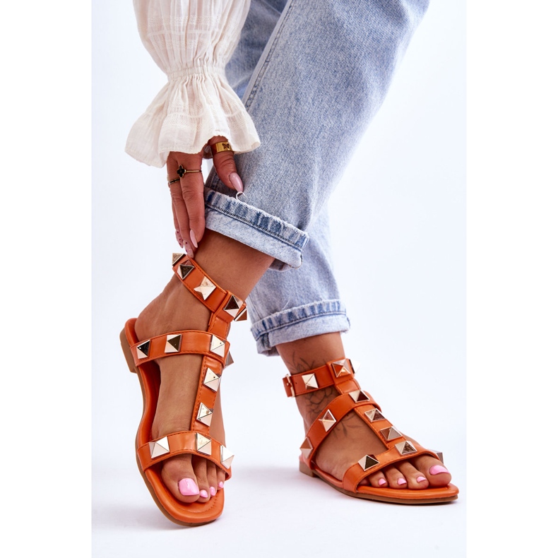 Női bőr szandál nagy szegecsekkel Narancssárga Mishigan 2