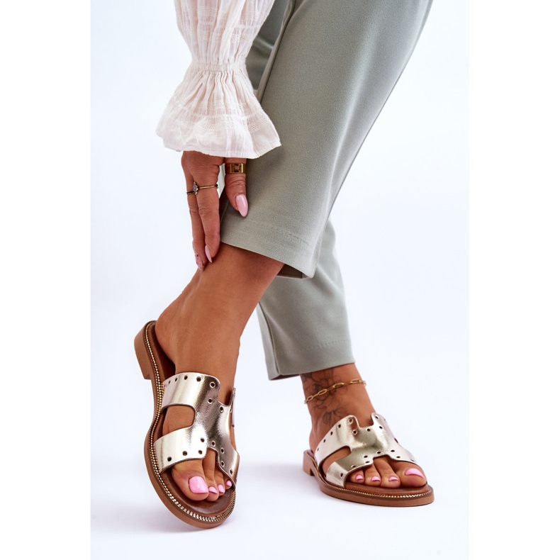 Lemar Női papucs dekoratív kivágásokkal Golden Emily aranysárga 2