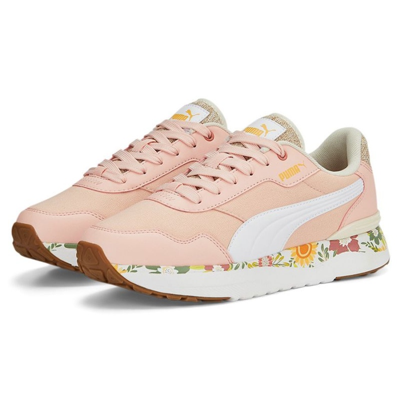 Puma R78 Voyage Wild kerti cipő W 389235 02 rózsaszín 1
