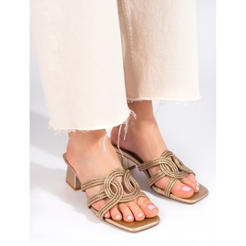 Női elegáns Shelovet arany papucs a poszton aranysárga 1