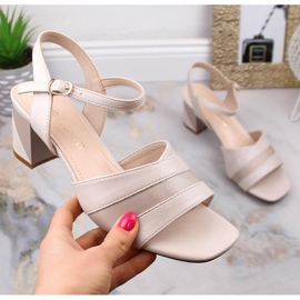 Elegáns női szandál bézs színű oszlopon Sergio Leone SK897 1