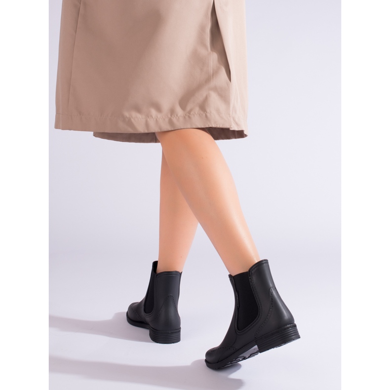 T.Sokolski T. Sokolski női fekete galós 1