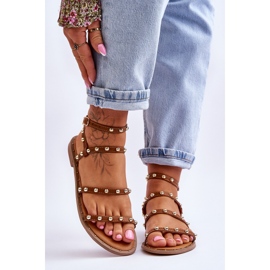 PG1 Női szandál dekoratív szegecsekkel Barna Dorothy 1