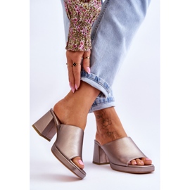 Divatos Sergio Leone magassarkú papucs KL322 sötét ezüst 2