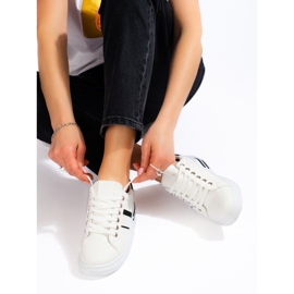 Fehér Shelovet női sportcipő 2