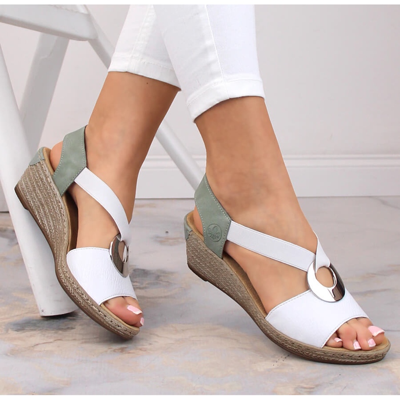 Kényelmes női ékszandál Rieker 624H6-80 fehér 1