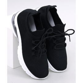 BM Caruso Fekete zoknis sportcipő 1