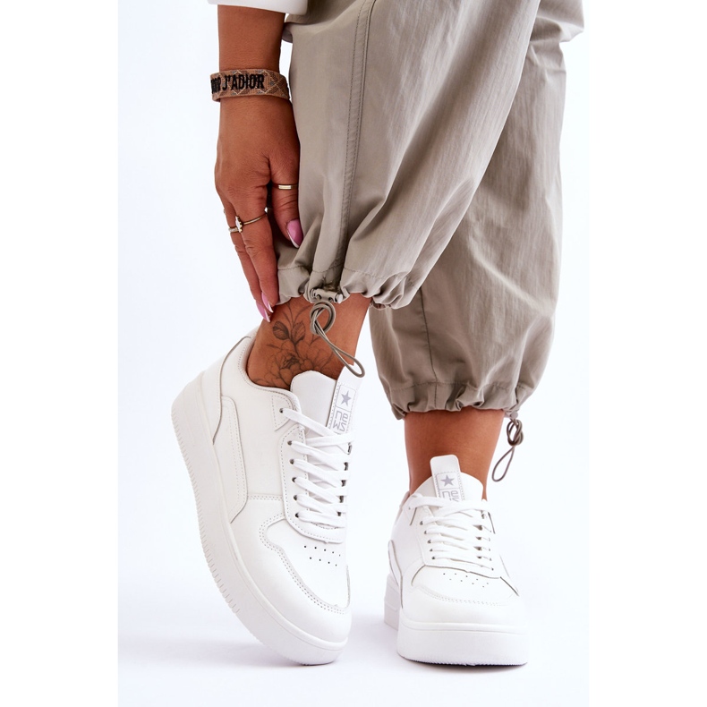 Női klasszikus sportcipő, fehér Juliano 1