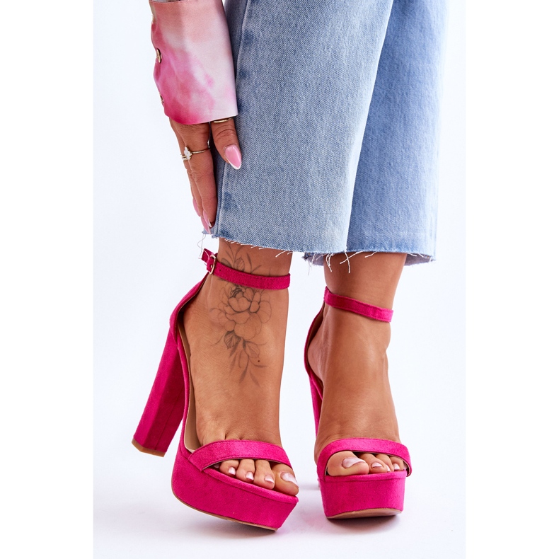 Kényelmes velúr szandál Fukszia Essence magassarkún rózsaszín 1