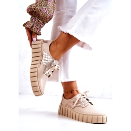 Lemar Bézs és arany bőr cipő egy platformon 2