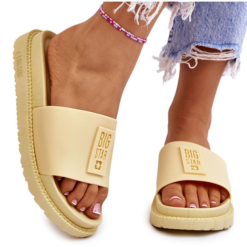Női papucs Big Star JJ274A305 sárga 4
