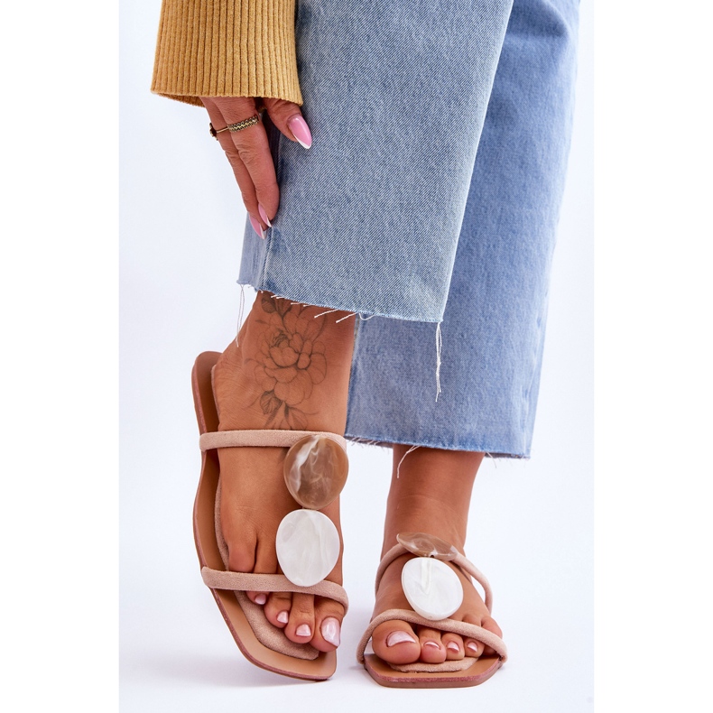 Nude Victoria díszített velúr papucs bézs 1