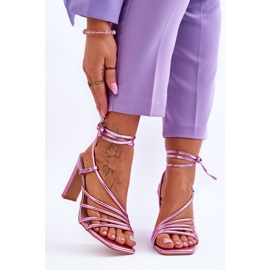 Divatos kötött rózsaszín Tessoro magassarkú szandál 1